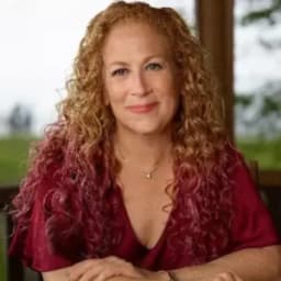 Jodi Picoult profile picture