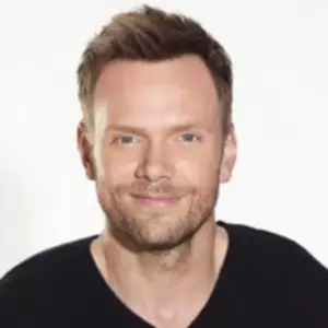Joel McHale profile picture