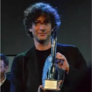Neil Gaiman profile picture