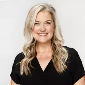 Shauna Niequist